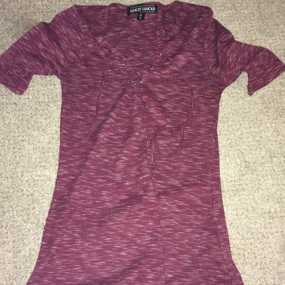 Crossed tied shirt